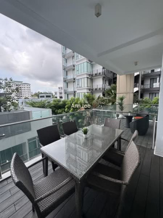 RESIDENCES @ EMERALD HILL photo 6