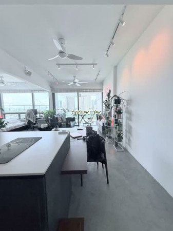 CONCOURSE SKYLINE 7