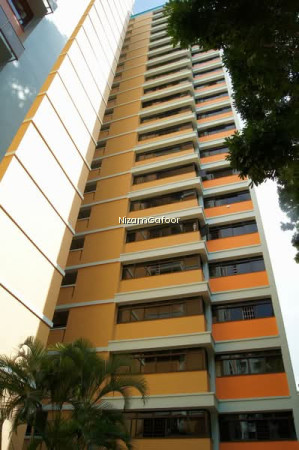 38 JALAN RUMAH TINGGI photo 4