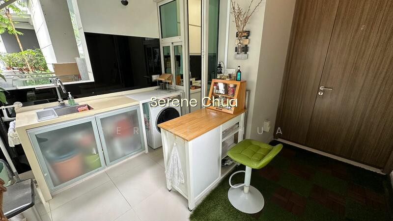 NEWEST photo 5