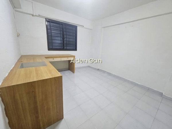 233 LORONG 8 TOA PAYOH photo 3