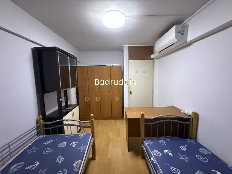 293 YISHUN STREET 22 image 1 of 6