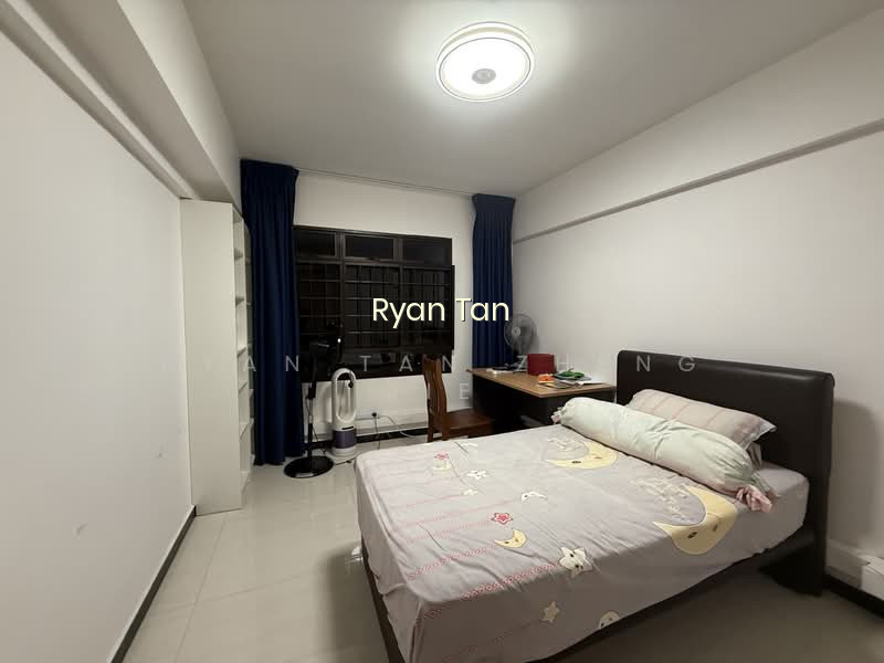 268B BOON LAY DRIVE photo 6