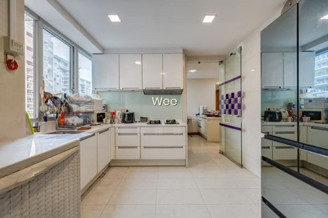 AMBER RESIDENCES 8