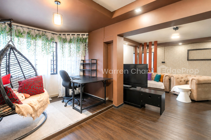 472 SEMBAWANG DRIVE photo 6
