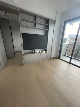 HAUS ON HANDY 10