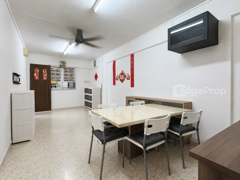 243 JURONG EAST STREET 24 photo 6