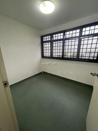 36 CHAI CHEE AVENUE photo 2
