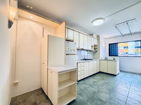 924 TAMPINES STREET 91 photo 3