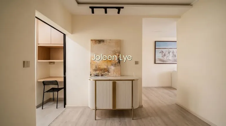 Good Entry Price for D10 1KM to Henry Park Pri Renovated 2 Storey Terrace Joleen 8686~9040 image 1 of 10