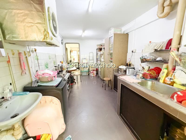 643 ANG MO KIO AVENUE 5 photo 2