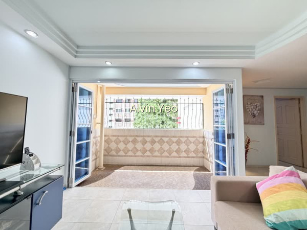 610 SENJA ROAD photo 5