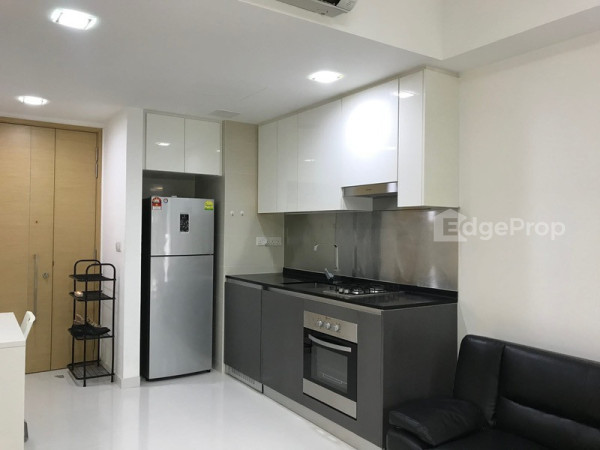 HEDGES PARK CONDOMINIUM photo 5