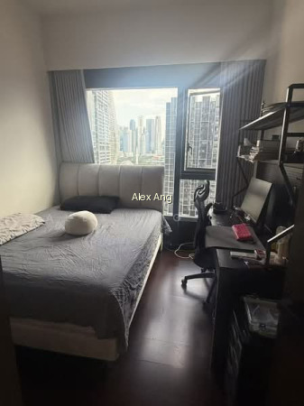 MIDTOWN MODERN 8