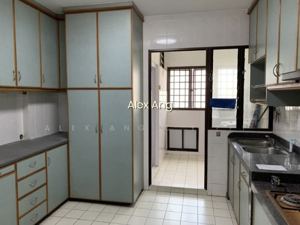 39 JALAN RUMAH TINGGI photo 6