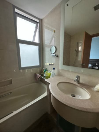 HILLVIEW REGENCY photo 2