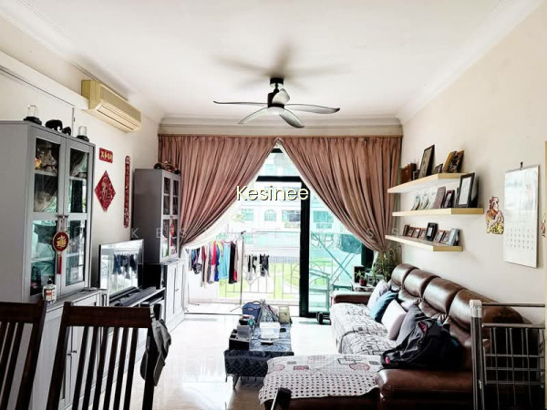 HILLVIEW GREEN 7