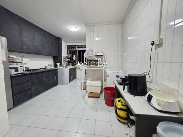 118 TECK WHYE LANE photo 2