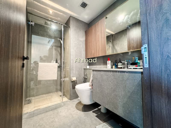 MIDTOWN MODERN 7