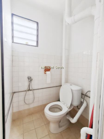 652 HOUGANG AVENUE 8 photo 6