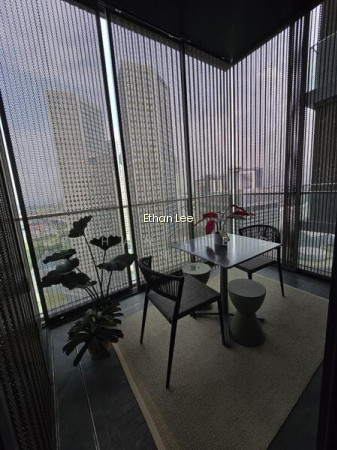 MIDTOWN BAY 8