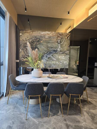 MIDTOWN BAY 7