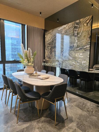 MIDTOWN BAY 8
