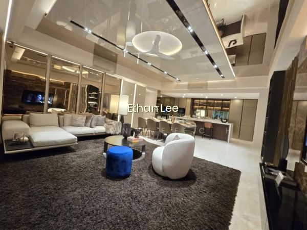 NEWPORT RESIDENCES photo 6