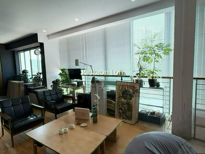 MACKENZIE REGENCY 10