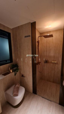 ARINA EAST RESIDENCES 9