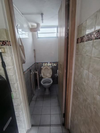 21 DOVER CRESCENT photo 6