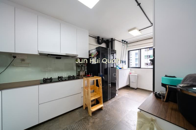 461 JURONG WEST STREET 41 photo 6