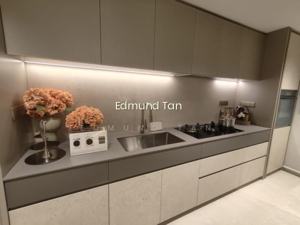 UNION SQUARE RESIDENCES 4