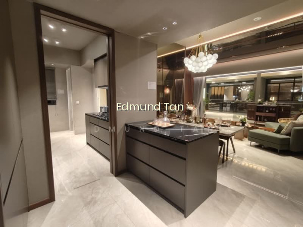 ONE MARINA GARDENS 7