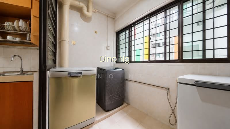 128 RIVERVALE STREET photo 6