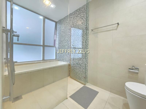 THE ROCHESTER RESIDENCES 5