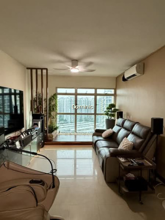 296 PUNGGOL CENTRAL photo 5