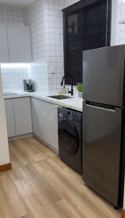 EIS RESIDENCES photo 5
