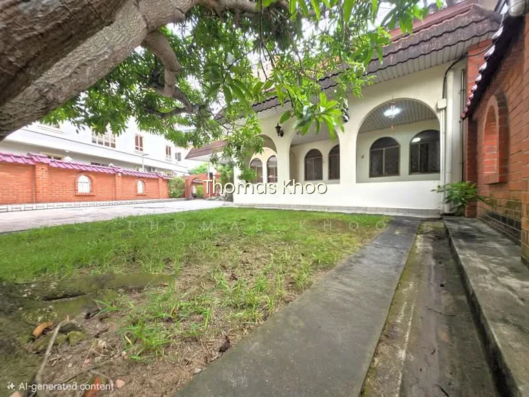 Detached-Sized Land | Freehold | Rebuild Potential image 1 of 10