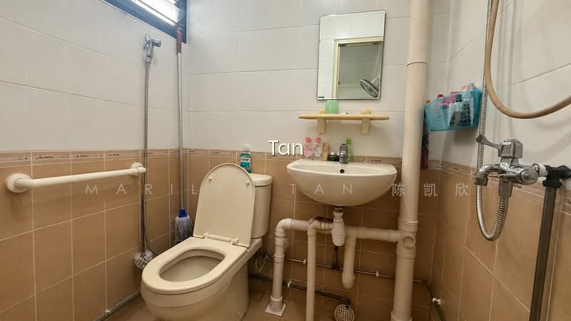536 JURONG WEST STREET 52 photo 3
