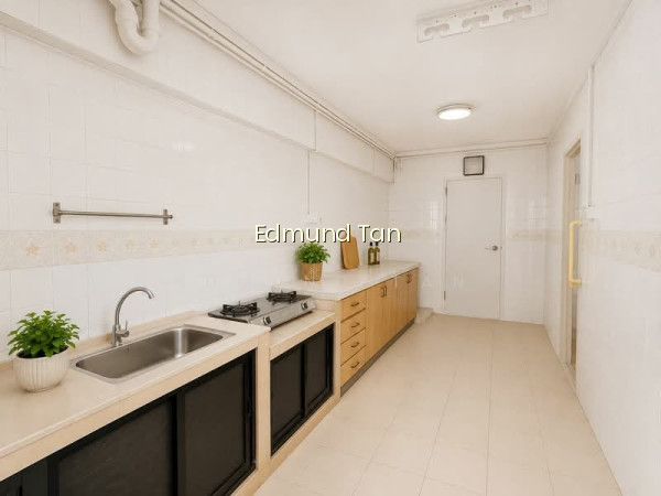 479 SEMBAWANG DRIVE photo 6