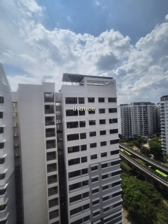 258B PUNGGOL FIELD photo 6