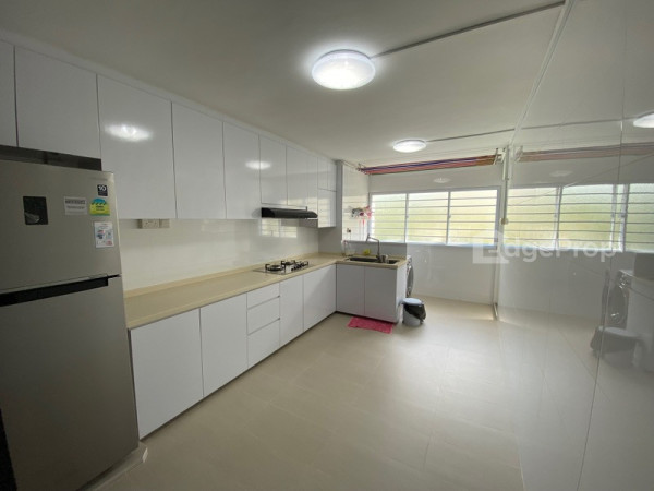 142 JALAN BUKIT MERAH photo 4