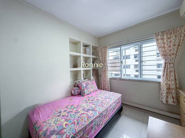 568 HOUGANG STREET 51 photo 3