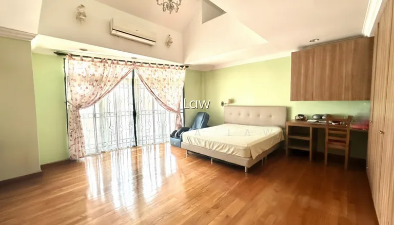 Serangoon Gardens Semi-D Near MRT 999YR | Tavistock MRT image 1 of 5