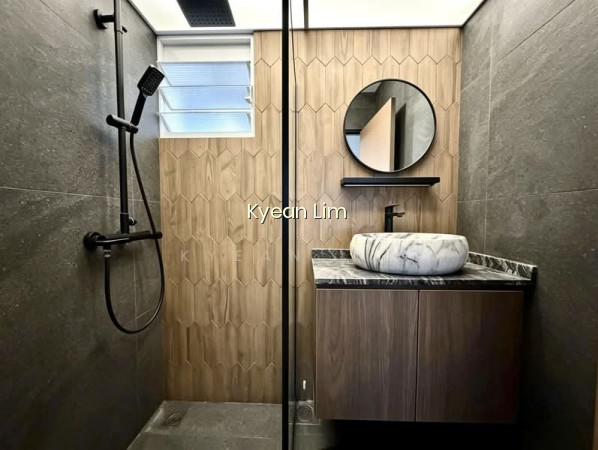 8B UPPER BOON KENG ROAD photo 5