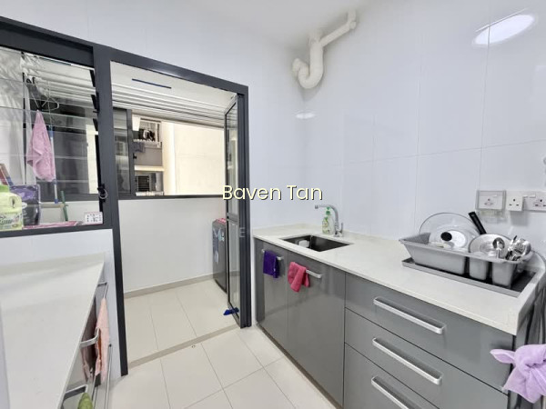 96 DAWSON ROAD photo 4