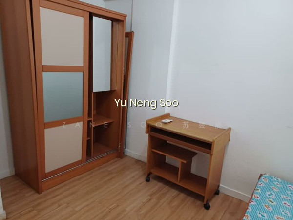 684 HOUGANG AVENUE 8 photo 4