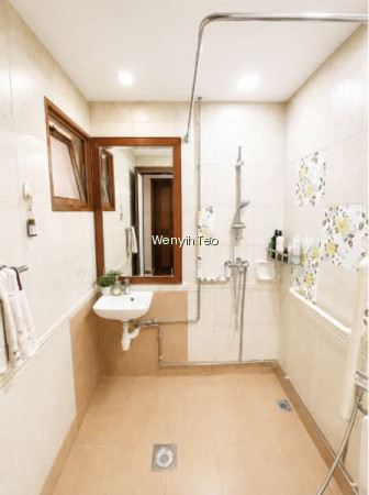 HIGH OAK CONDO photo 6
