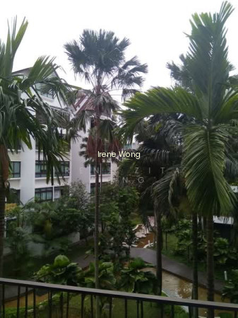 VARSITY PARK CONDOMINIUM photo 4